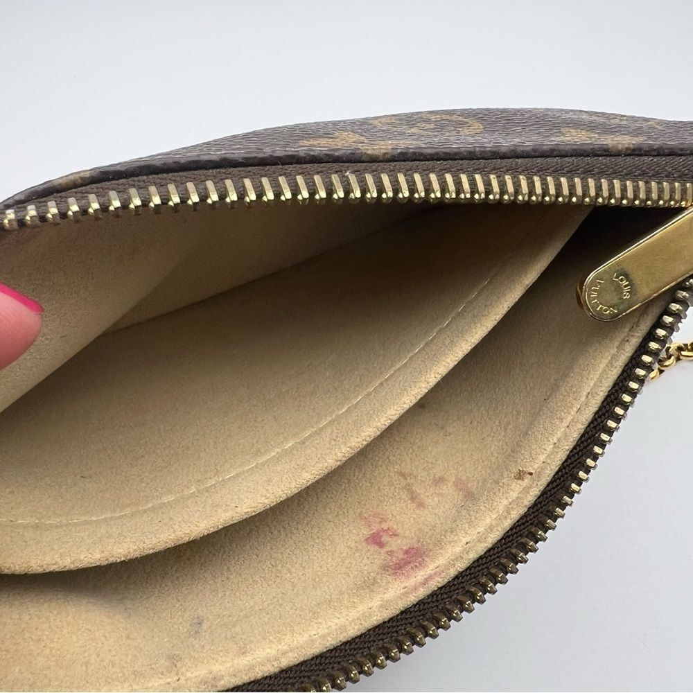 Louis Vuitton Monogram Milla MM Pouchette - Picture 13 of 16